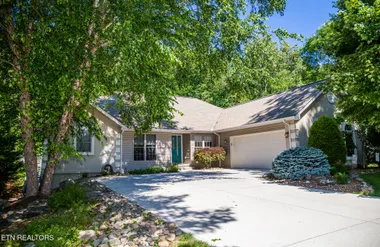 169 FOREST VIEW DR, CROSSVILLE, TN, 3855..., Crossville, TN 38558