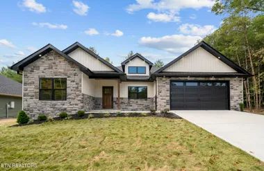 152 NATCHEZ CIR, CROSSVILLE, TN, 38558, Crossville, TN 38558
