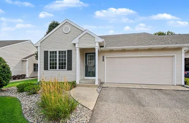 6166 GLENEAGLE HIGHLANDS DR, HUDSONVILLE..., Hudsonville, MI 49426