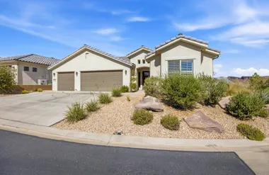 4206 S PAINTED FINCH DR, ST GEORGE, UT, ..., St George, UT 84790