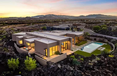 2031 N LAVA ROCK CIR, ST GEORGE, UT, 847..., St George, UT 84770