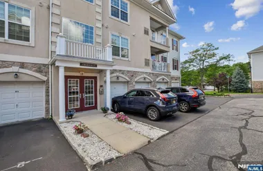 3 BEDROCK CT APT B3, WOODLAND PARK, NJ, ..., Woodland Park, NJ 07424