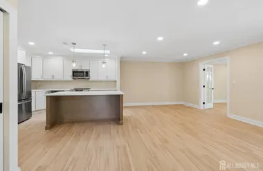 3-A SURREY CT, MONROE, NJ, 08831, Monroe, NJ 08831