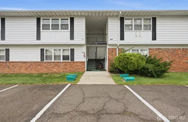 63 63-C GALEWOOD DR C, OLD BRIDGE, NJ, 0..., Old Bridge, NJ 07747