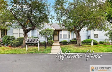 4 JAMES MADISON CT B, MONROE, NJ, 08831, Monroe, NJ 08831
