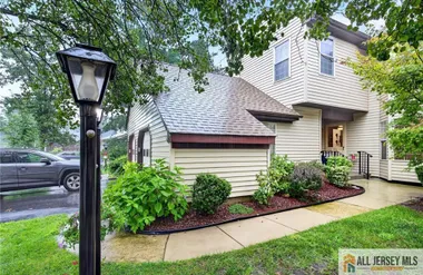 5 HILLSBOROUGH DR 5B, MONROE, NJ, 08831, Monroe, NJ 08831