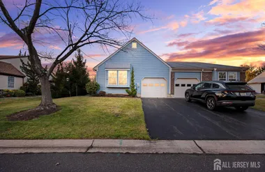 29 HILLSBOROUGH DR B, MONROE, NJ, 08831, Monroe, NJ 08831
