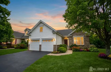 160 KYLE CT, MONROE, NJ, 08831, Monroe, NJ 08831