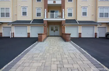 2202 AVERY CT, FRANKLIN TWSP, NJ, 08873, Franklin Twsp, NJ 08873