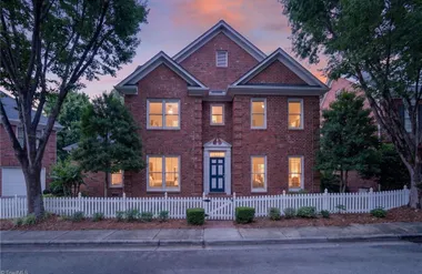 14 CHECKERBERRY SQ, GREENSBORO, NC, 2745..., Greensboro, NC 27455