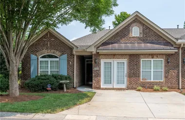 201 FRIEDBERG VILLAGE DR, WINSTON-SALEM,..., Winston-salem, NC 27127