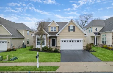 47 SCHINDLER CT, FRANKLIN TWP., NJ, 0887..., Franklin Twp., NJ 08873