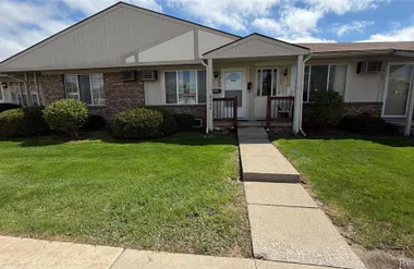 25106 FRANKLIN TER 6, SOUTHLYONCITY_OAKL..., Southlyoncity_oakland, MI 48178