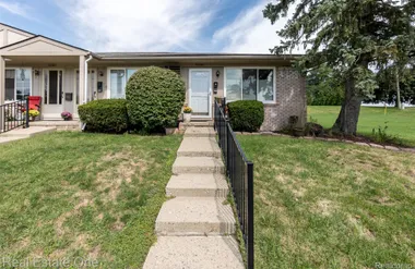 25142 FRANKLIN TER 8, SOUTHLYONCITY_OAKL..., Southlyoncity_oakland, MI 48178
