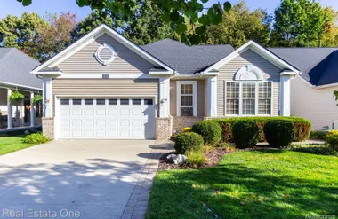 4004 HILLSDALE DR, AUBURNHILLSCITY_OAKLA..., Auburnhillscity_oakland, MI 48326