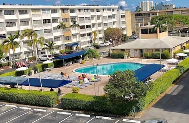 215 SE 3RD AVE 101A, HALLANDALE BEACH, F..., Hallandale Beach, FL 33009