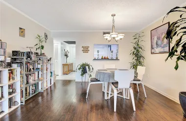 1100 COLONY POINT CIR 302, PEMBROKE PINE..., Pembroke Pines, FL 33026
