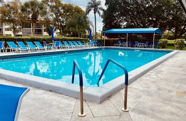 671 S HOLLYBROOK DR 104, PEMBROKE PINES,..., Pembroke Pines, FL 33025