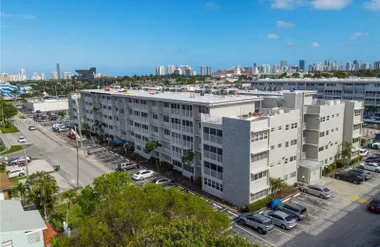 330 SE 2ND ST 405F, HALLANDALE BEACH, FL..., Hallandale Beach, FL 33009