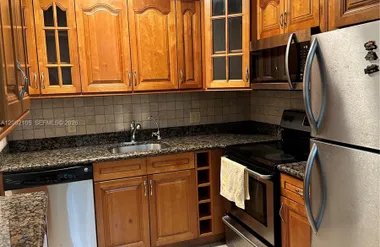 13250 SW 7TH CT 114L, PEMBROKE PINES, FL..., Pembroke Pines, FL 33027