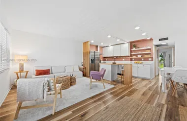 2130 CAMBRIDGE F 2130, DEERFIELD BEACH, ..., Deerfield Beach, FL 33442
