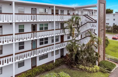4052 E HARWOOD E 4052, DEERFIELD BEACH, ..., Deerfield Beach, FL 33442