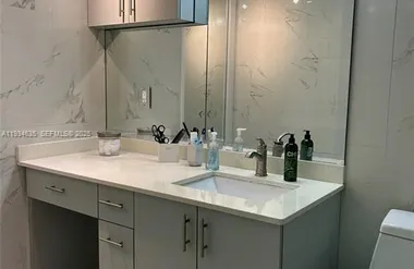 329 SE 3RD ST 405T, HALLANDALE BEACH, FL..., Hallandale Beach, FL 33009