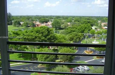 1300 SAINT CHARLES PL PH 15, PEMBROKE PI..., Pembroke Pines, FL 33026