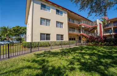251 SW 134TH WAY 302M, PEMBROKE PINES, F..., Pembroke Pines, FL 33027