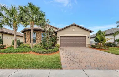 727 SE BOBOLI WAY, PORT ST. LUCIE, FL, 3..., Port St. Lucie, FL 34984