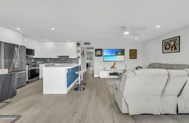 2109 OAKRIDGE V 2109, DEERFIELD BEACH, F..., Deerfield Beach, FL 33442