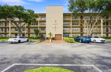 13455 SW 9TH CT 301J, PEMBROKE PINES, FL..., Pembroke Pines, FL 33027