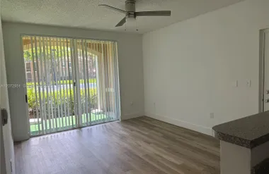 8010 N NOB HILL RD 108, TAMARAC, FL, 333..., Tamarac, FL 33321