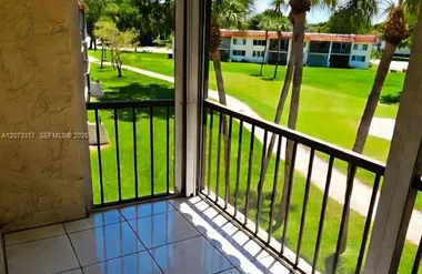 8911 S HOLLYBROOK BLVD 310, PEMBROKE PIN..., Pembroke Pines, FL 33025