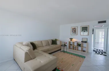 2052 E HARWOOD E 2052, DEERFIELD BEACH, ..., Deerfield Beach, FL 33442
