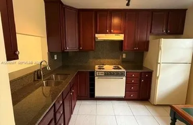 900 COLONY POINT CIR 416, PEMBROKE PINES..., Pembroke Pines, FL 33026