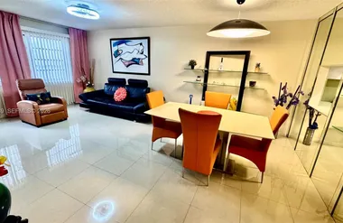410 SE 2ND ST 219, HALLANDALE BEACH, FL,..., Hallandale Beach, FL 33009