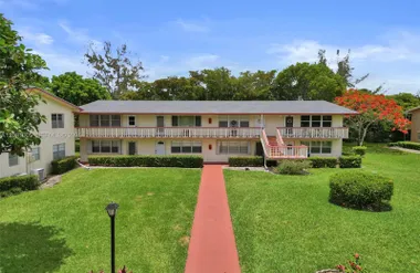 47 CAMDEN B, WEST PALM BEACH, FL, 33417, West Palm Beach, FL 33417