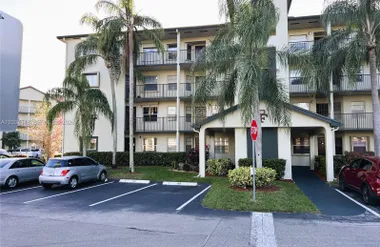 1300 SW 130TH AVE 101F, PEMBROKE PINES, ..., Pembroke Pines, FL 33027
