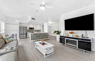 7715 YARDLEY DR 303, TAMARAC, FL, 33321, Tamarac, FL 33321