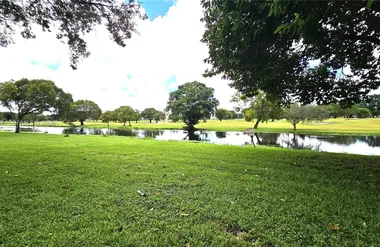 13155 SW 7TH CT 109E, PEMBROKE PINES, FL..., Pembroke Pines, FL 33027