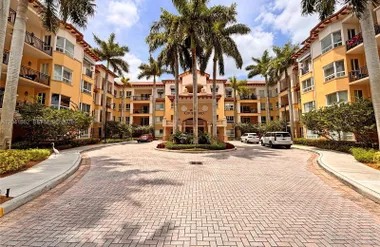 16101 EMERALD ESTATES DR 155, WESTON, FL..., Weston, FL 33331