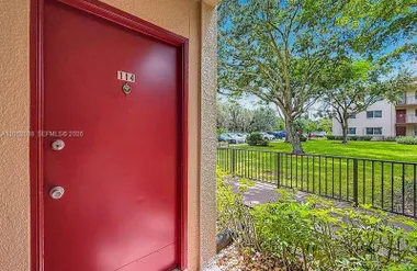 13300 SW 1ST ST 114O, PEMBROKE PINES, FL..., Pembroke Pines, FL 33027