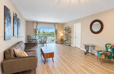 215 SE 3RD AVE 306C, HALLANDALE BEACH, F..., Hallandale Beach, FL 33009