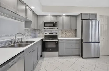 12800 SW 7TH CT 306G, PEMBROKE PINES, FL..., Pembroke Pines, FL 33027
