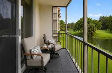 800 S HOLLYBROOK DR 205, PEMBROKE PINES,..., Pembroke Pines, FL 33025