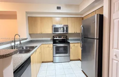 7940 N NOB HILL RD 204, TAMARAC, FL, 333..., Tamarac, FL 33321