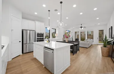 655 VIREOS ST, NEWBRAUNFE, TX, 78132, Newbraunfe, TX 78132