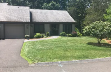 24-B HERITAGE CRST B, SOUTHBURY, CT, 064..., Southbury, CT 06488