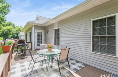 111 PONDVIEW CIR, BEACON FALLS, CT, 0640..., Beacon Falls, CT 06403